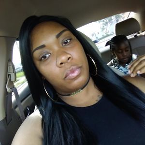 Meet your Posher, Ebony